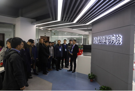 草莓视频IOS在线播放价格 草莓视频IOS在线播放价格